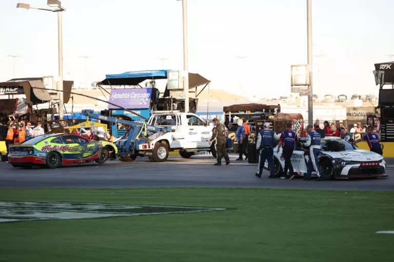 Denny Hamlin Reveals Shock After Unknowingly Giving Kyle Larson the Wave-Around 6 denny hamlin had no idea that he gave kyle larson the wave Denny Hamlin Reveals Shock After Unknowingly Giving Kyle Larson the Wave-Around